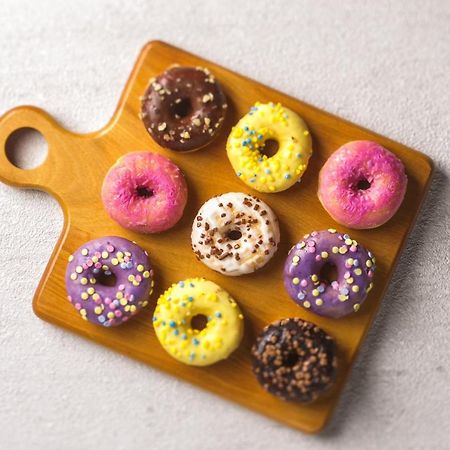 로이톤 삿포로 호텔 삿포로 시 외부 사진 A selection of doughnuts