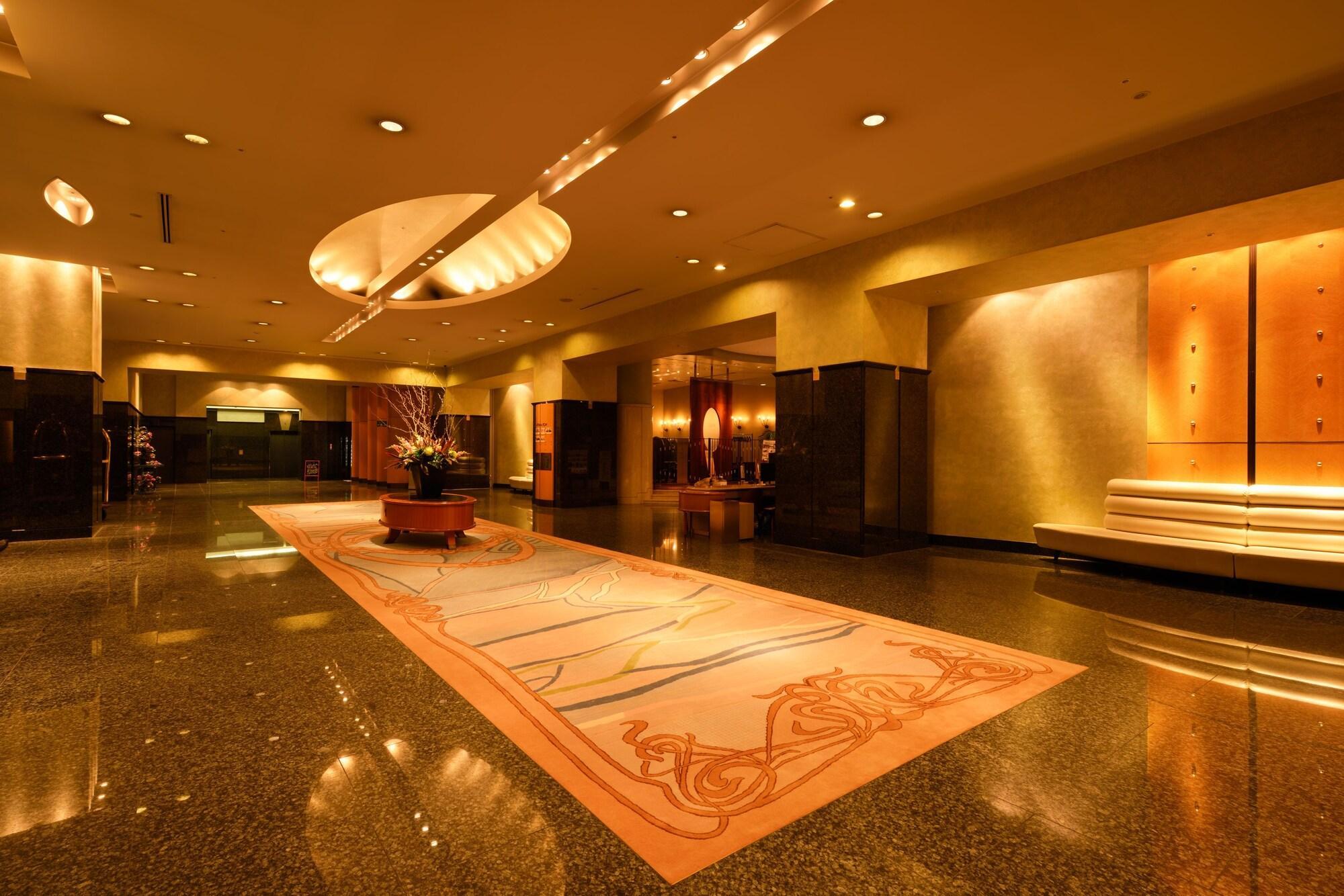 로이톤 삿포로 호텔 삿포로 시 외부 사진 The lobby of the hotel