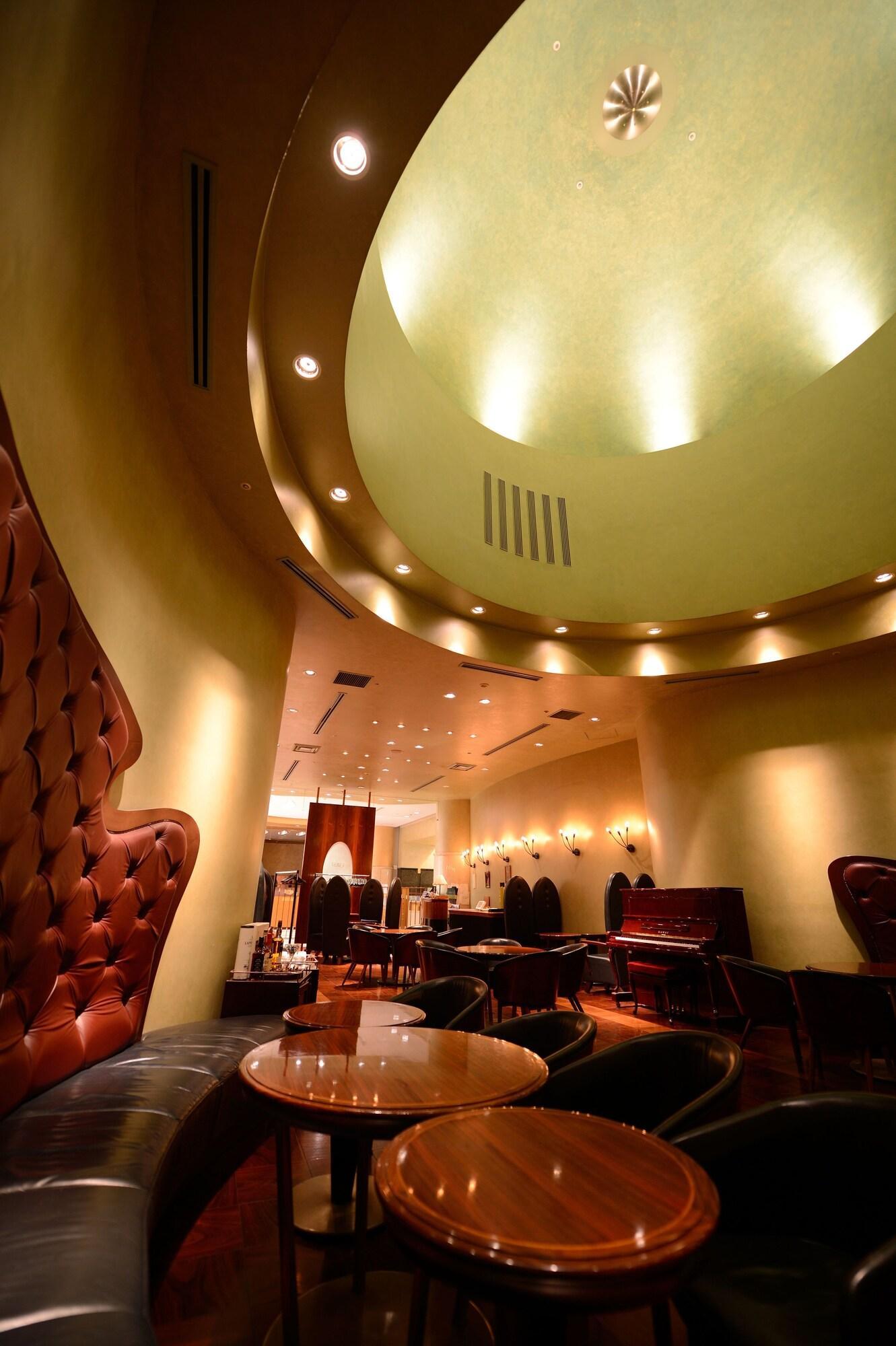 로이톤 삿포로 호텔 삿포로 시 외부 사진 The interior of the lounge