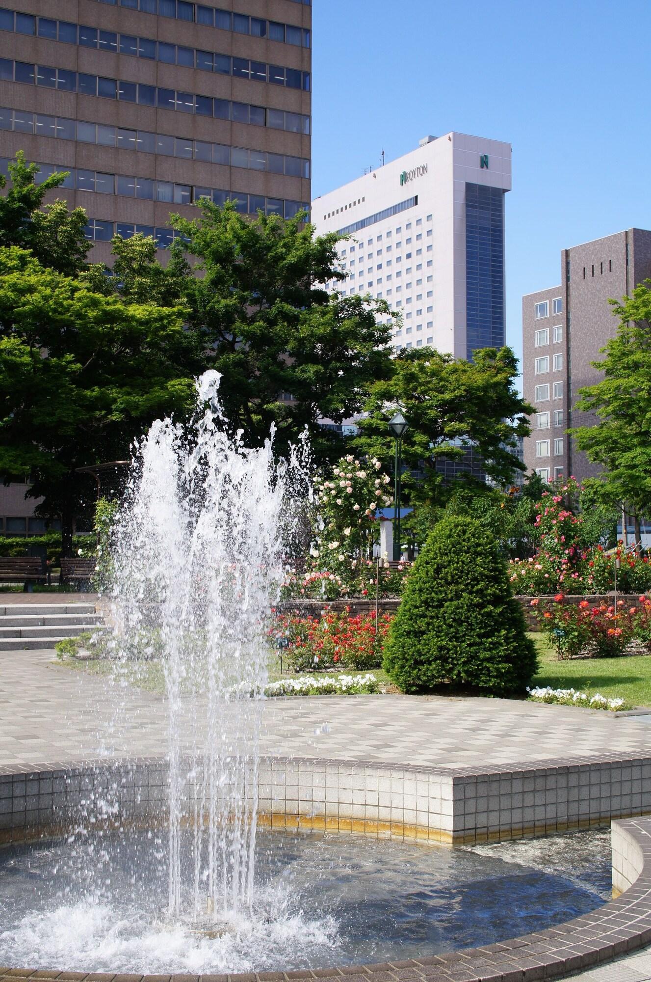 로이톤 삿포로 호텔 삿포로 시 외부 사진 Fountain at the station